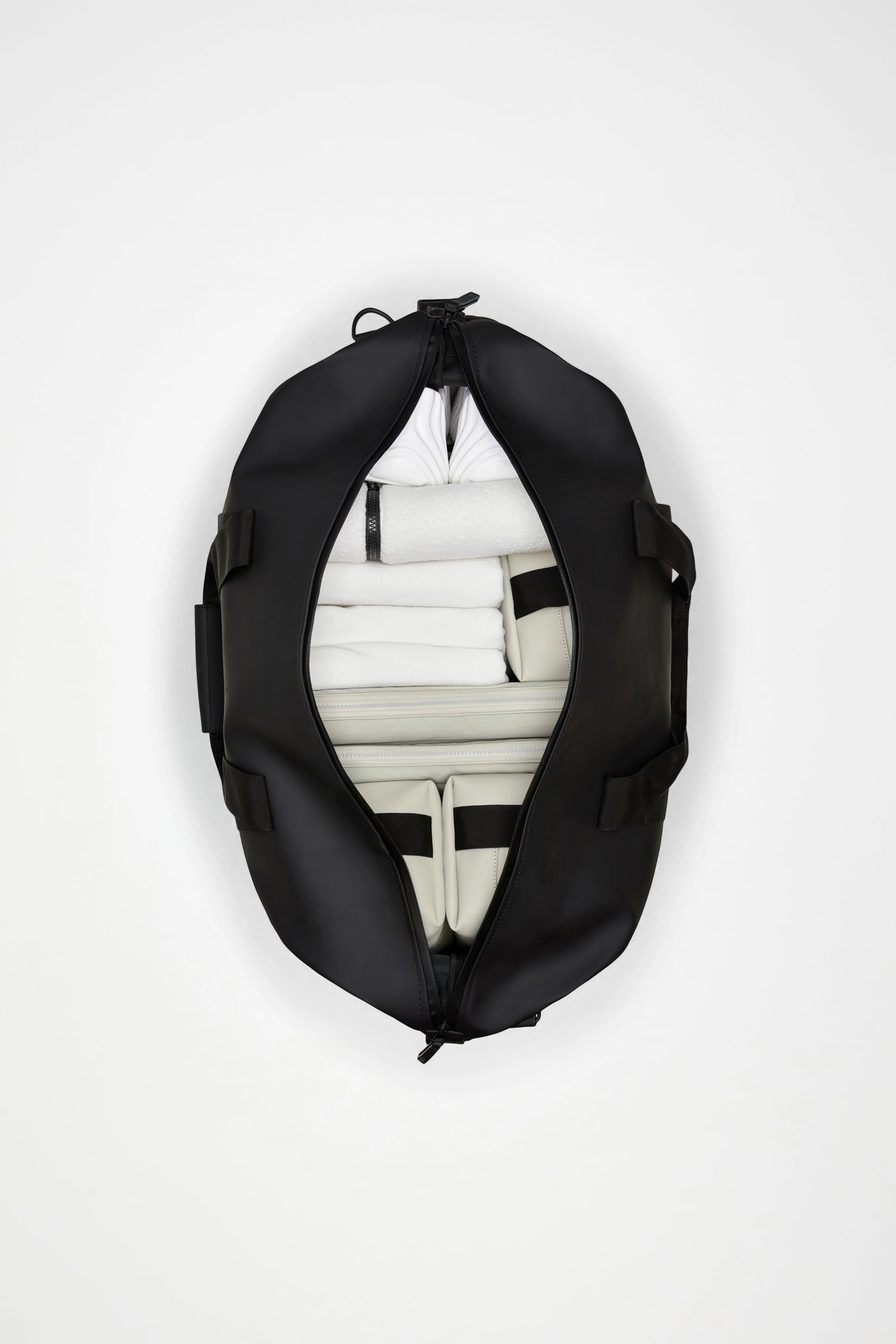 Hilo Weekend Bag - Image 47